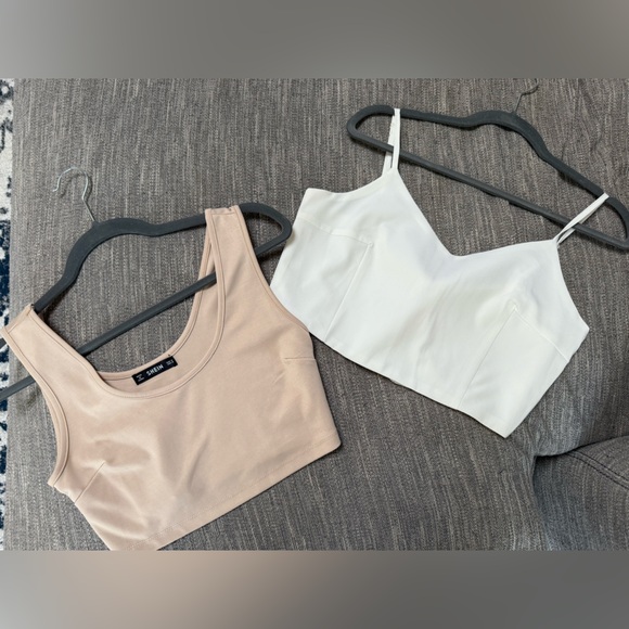Crop top tanks - Set of 2 - Picture 3 of 16